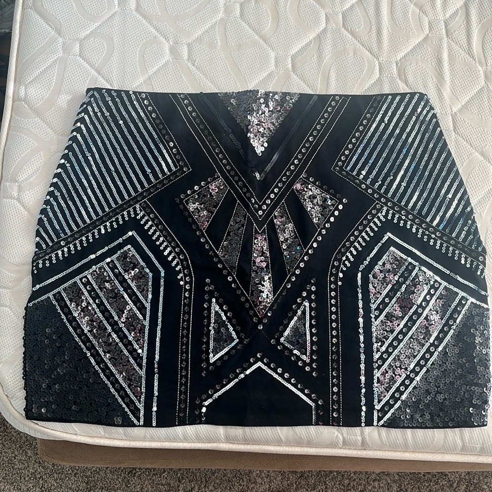 Express sequins mini skirt